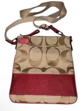 Coach Signature Stripe Crossbody Swingpack bag